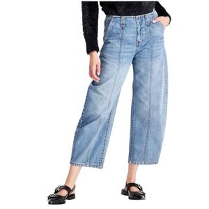 Future Collective Mid-rise Barrel Blue Jeans Size 10